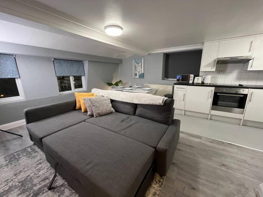 Modern With Stylish Terrace - Your London Oasis! Kültér fotó